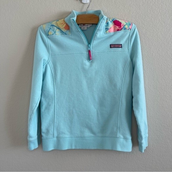 Vineyard Vines Tops - Vinyard Vines 1/4 Zip Pullover Sweater Long Sleeve Hummingbird Flowers - EUC